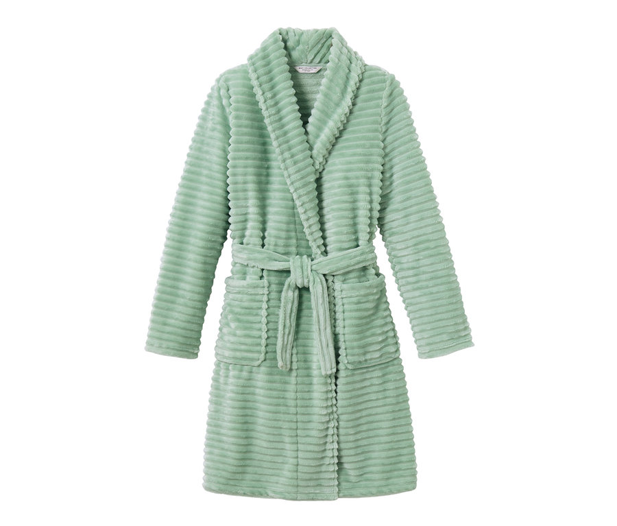 Mäkkučký župan svetlozelenej farby s opaskom a vreckami.