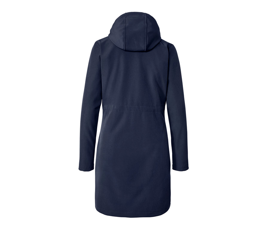 Pohľad zozadu na softshellový kabát v modrom denime s kapucňou.