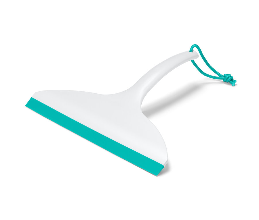 Biela kúpeľňová stierka s tyrkysovou gumovou lištou a šnúrkou.