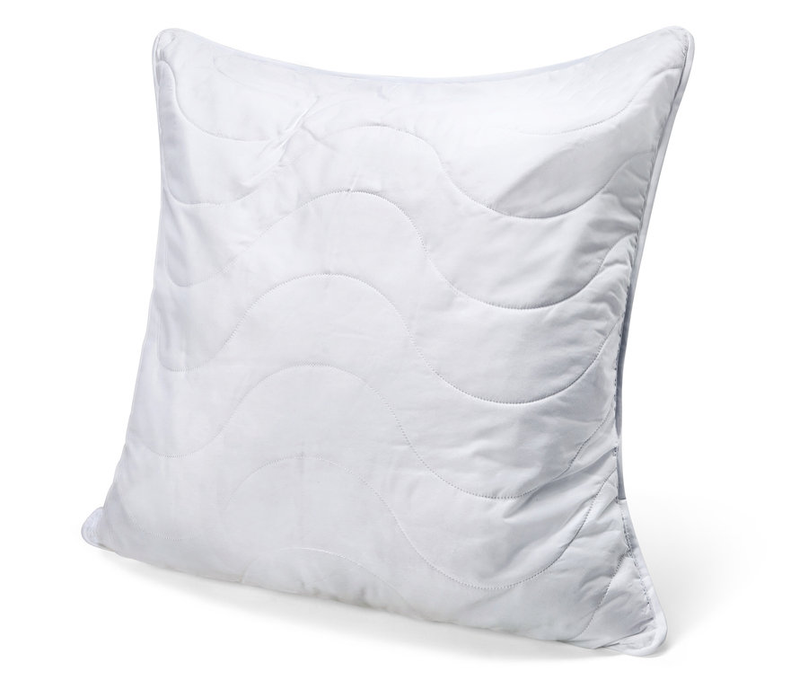 Jeden biely vankúš s možnosťou vyvárania (cca 80 x 80) leží na bielom povrchu.
