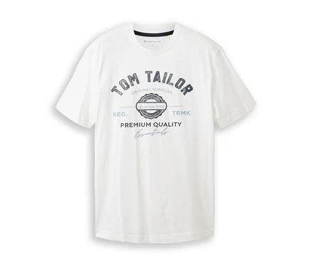 Biele tričko Tom Tailor s logom zobrazuje logo značky a nápis „Premium Quality Essentials“.
