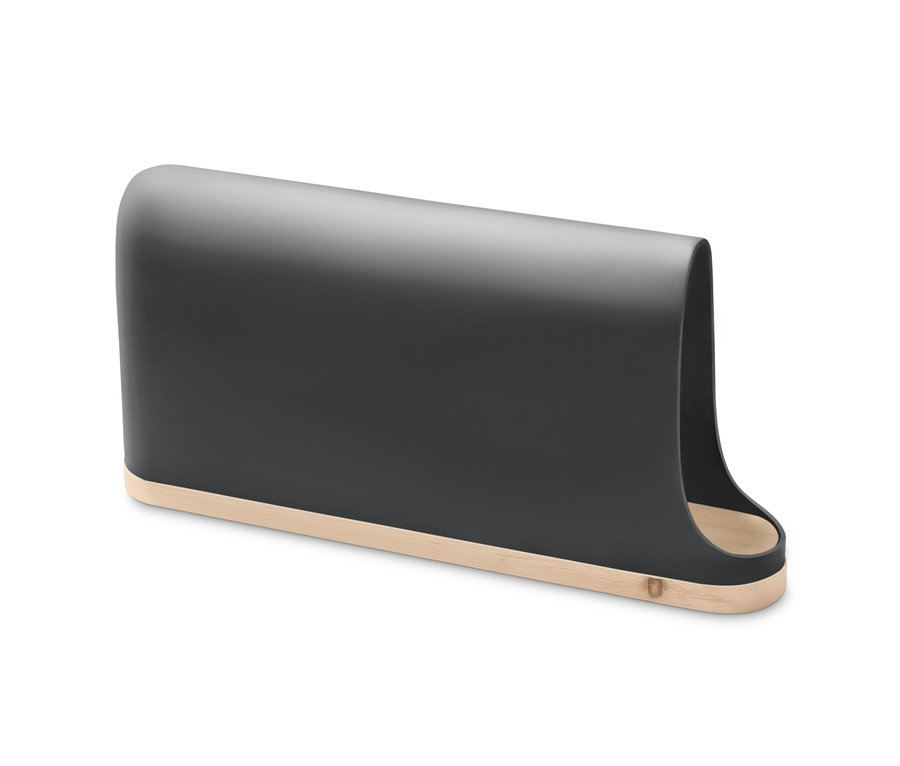 Sivý držiak na mobilný telefón s ochranou proti žiareniu a dnom z dreva borovice limbovej.