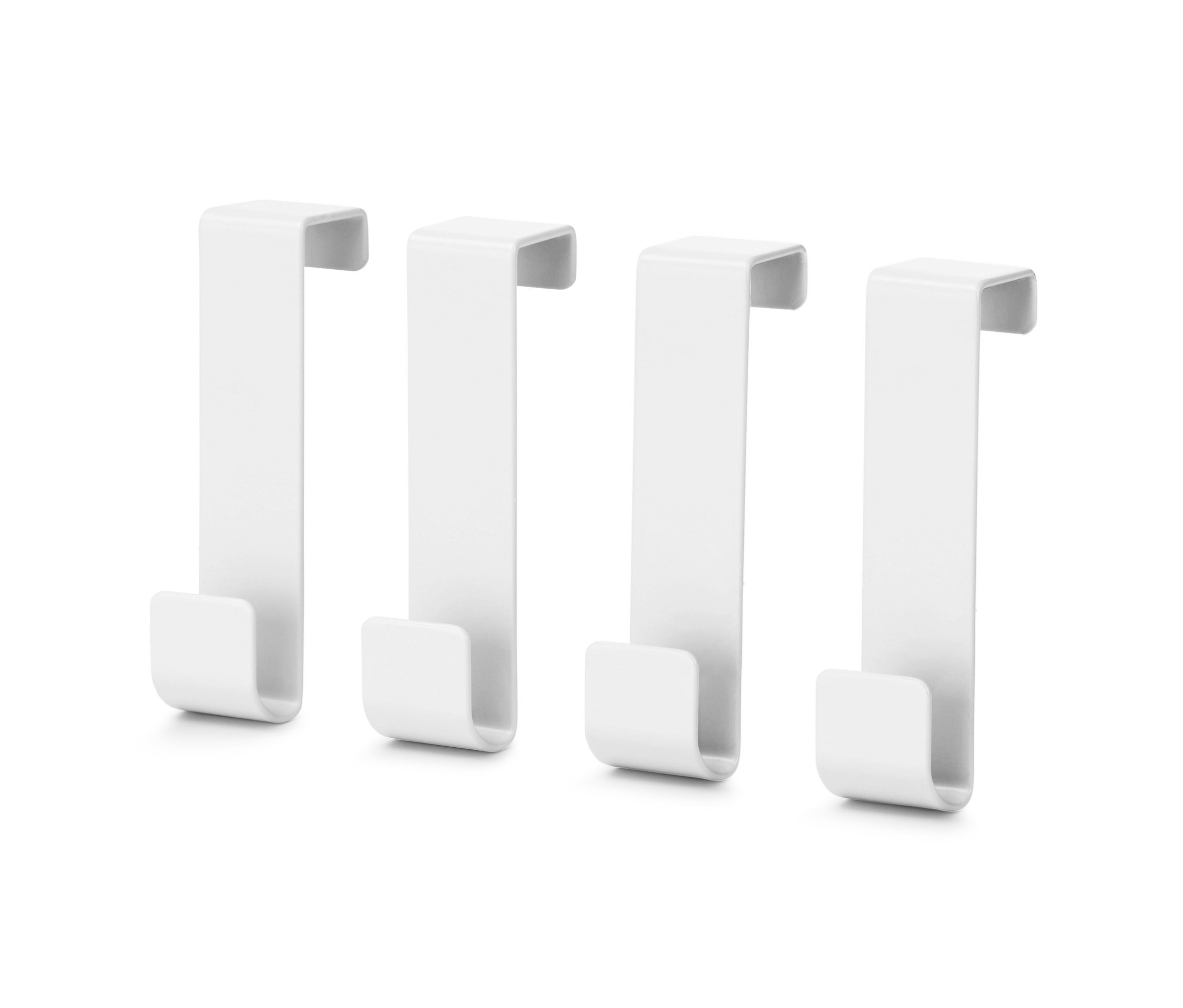 Štyri biele háčiky na dvere.