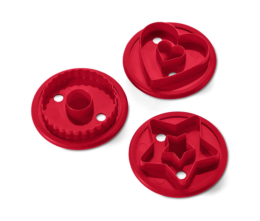 Červené vykrajovačky na linecké pečivo, 3 ks: kruh, srdce a hviezda.