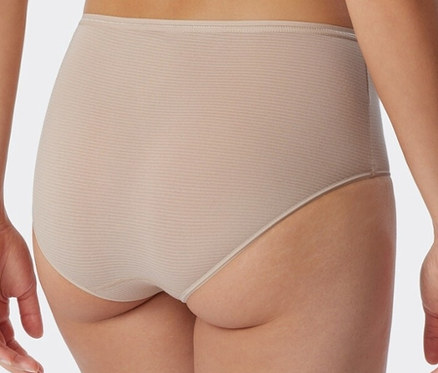 Žena má na sebe nohavičky SCHIESSER Midislip s modalom, 2 ks, pieskové, pásiky.