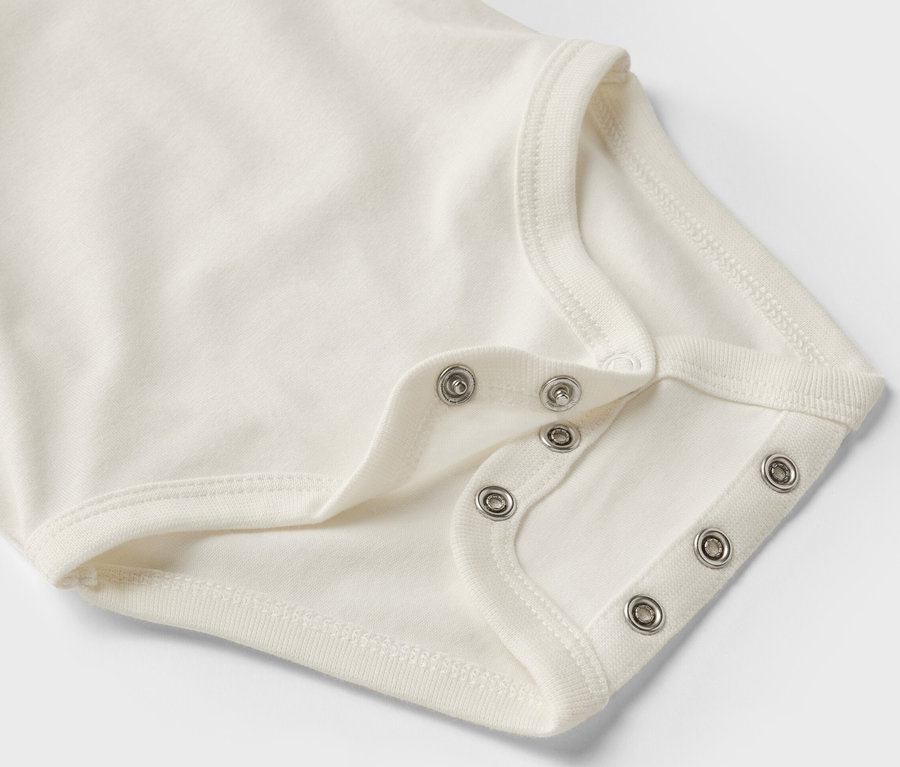 Detail body pre bábätká s možnosťou prispôsobenia veľkosti, 5 ks, s patentkami.