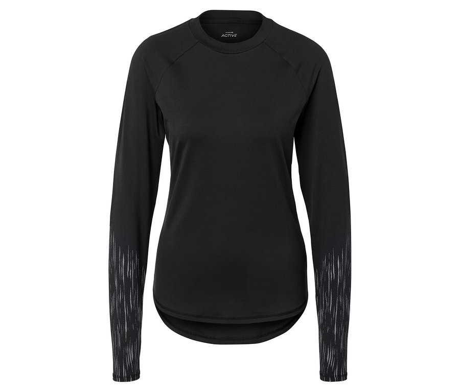 Čierne tričko s dlhým rukávom a vzorom na rukávoch.