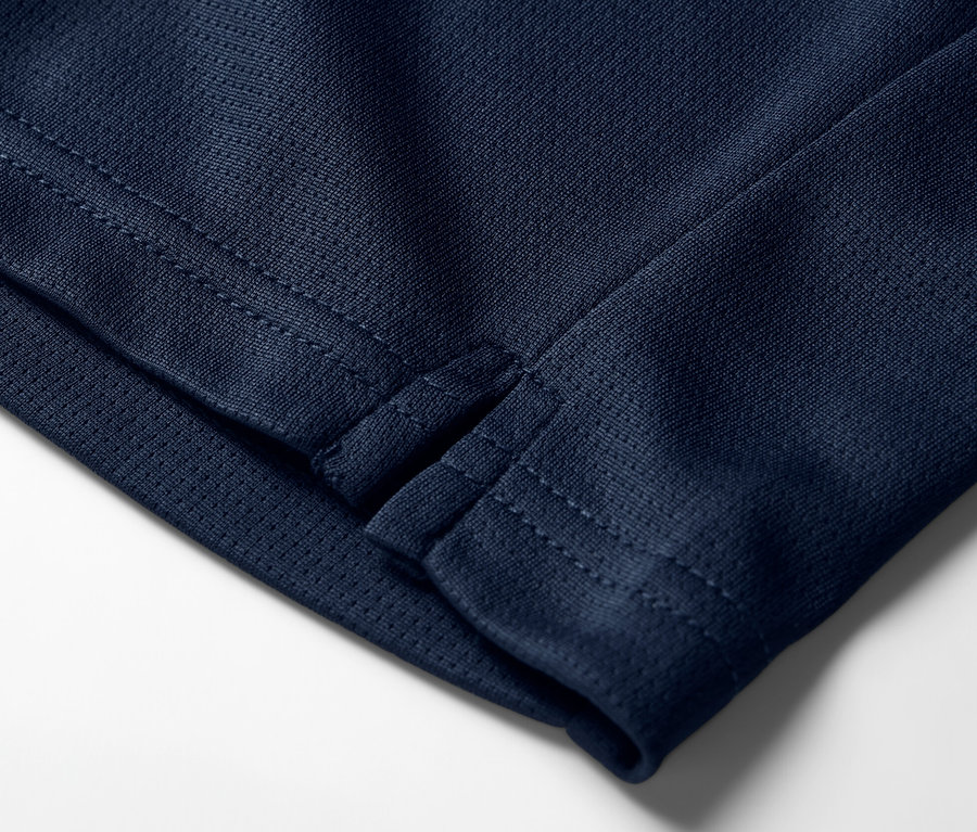 Detail športových šortiek.