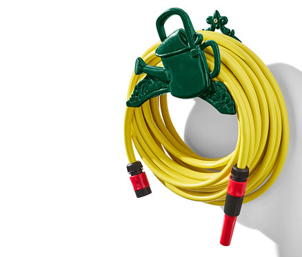 Držiak na záhradnú hadicu