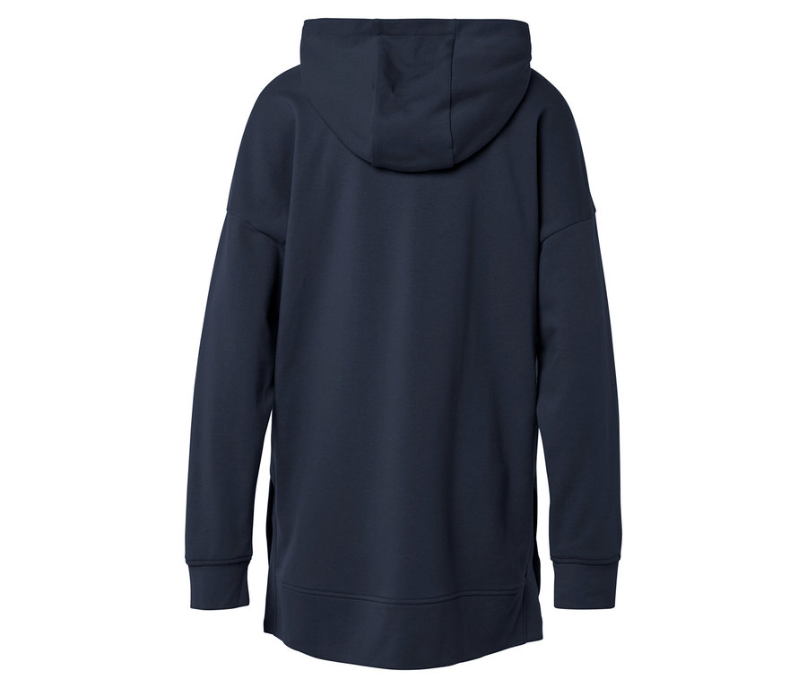 Pohľad zozadu na tmavomodrú mikinu s kapucňou, dlhými rukávmi a rovným spodným lemom.