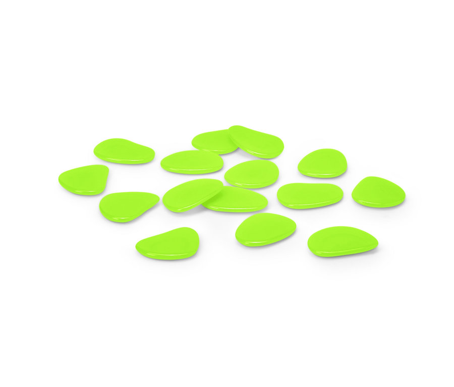 Zobrazených je pätnásť svietiacich kameňov.