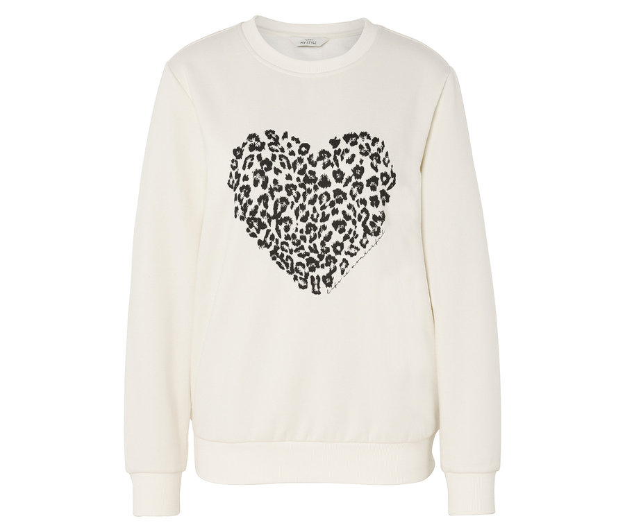 Béžová mikina s leopardím srdcom v strede.