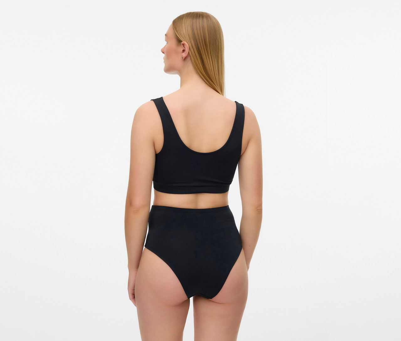 Žena zozadu v tehotenskej podprsenke MAMALICIOUS »MLHELENA«, 2 ks a nohavičkách s vysokým pásom.