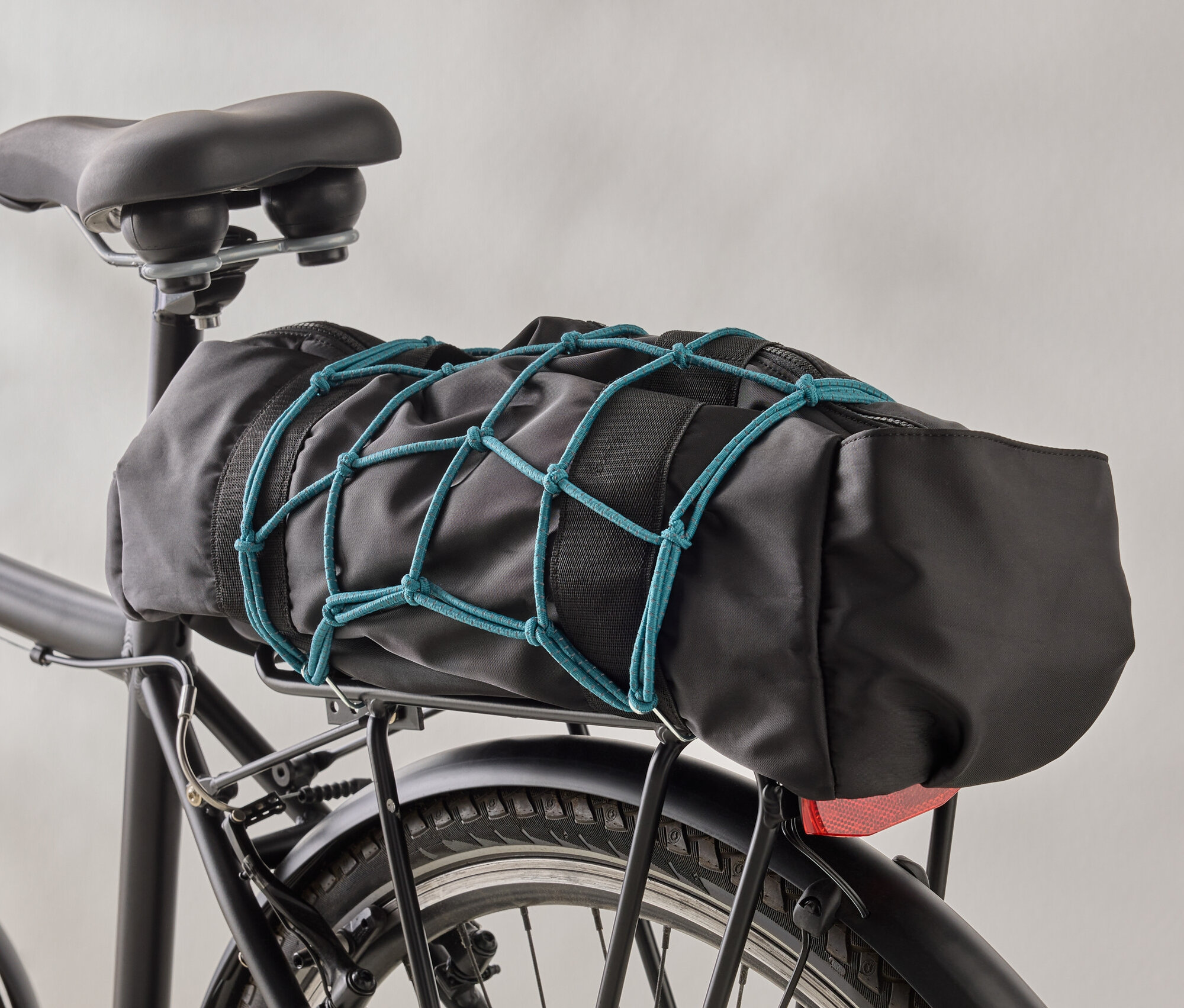 Tchibo - Sieť na batožinu na bicykel