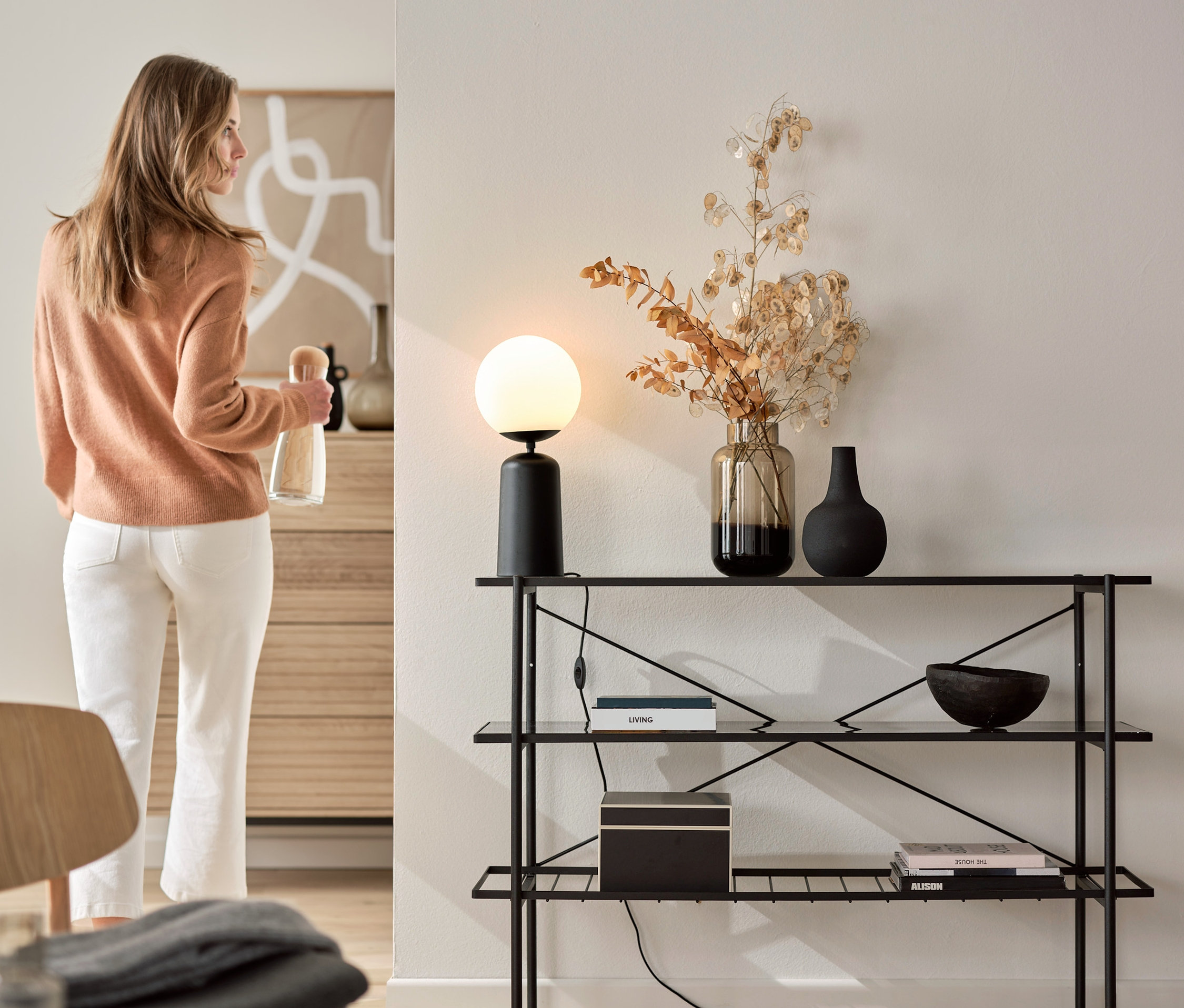 Tchibo - Konzolový stolík - farba: čierna