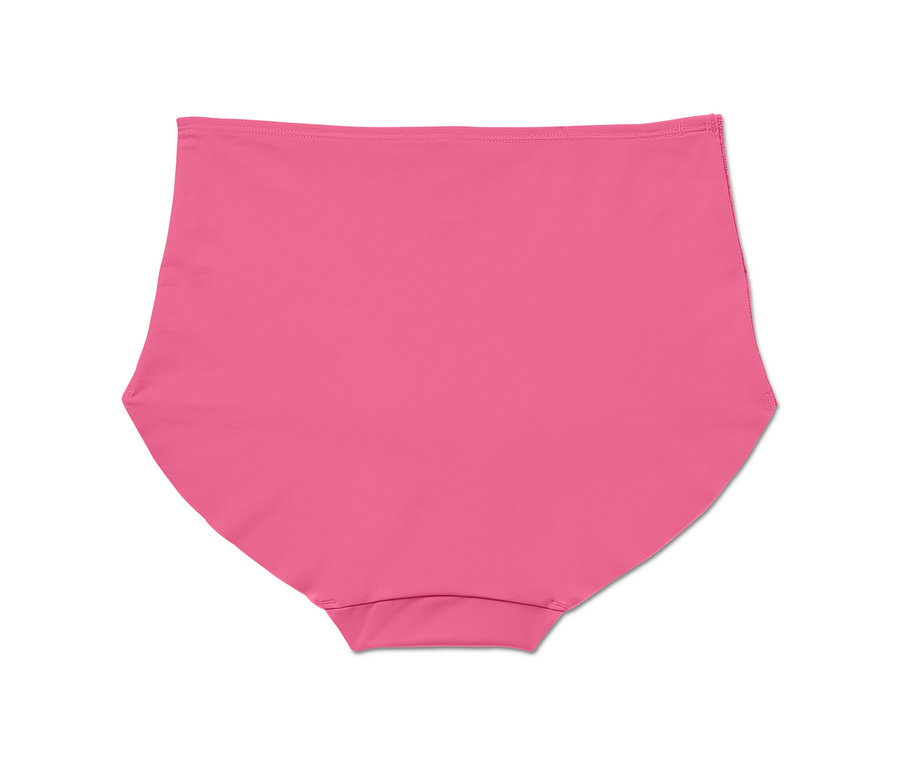 Detail ružových nohavičiek s vysokým pásom »light-shaping« na bielom pozadí.