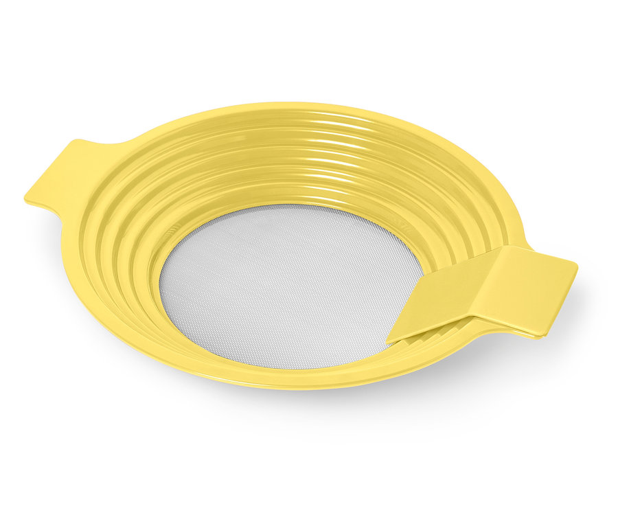 Žltý silikónový kryt na panvicu s priehľadným stredom.