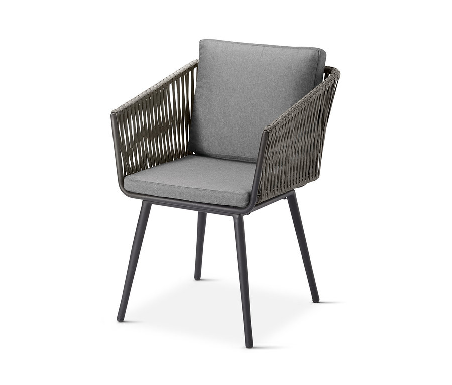 Detailný záber na sivé záhradné kreslo »Rope« s textilným pletivom a vankúšmi.