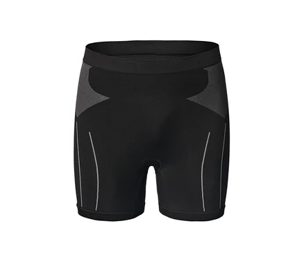 Čierne cyklistické spodky.