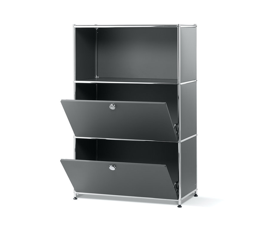 Sivý kovový regál s dvomi výklopnými priehradkami.