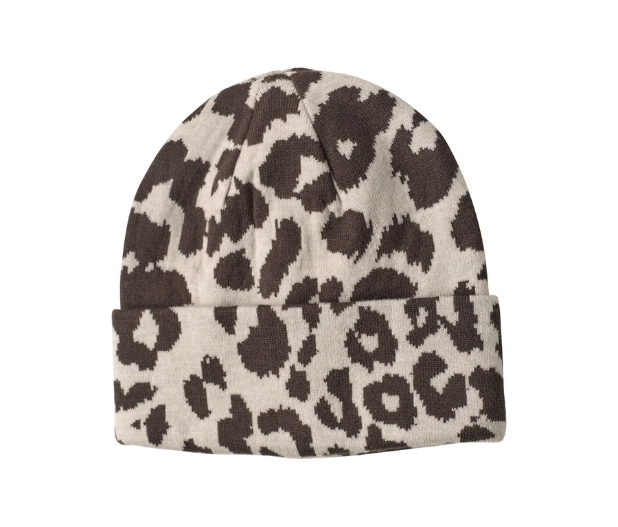 Pletená čiapka Street One s béžovým a tmavohnedým leopardím vzorom.