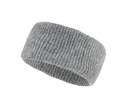 Sivá pletená čelenka.