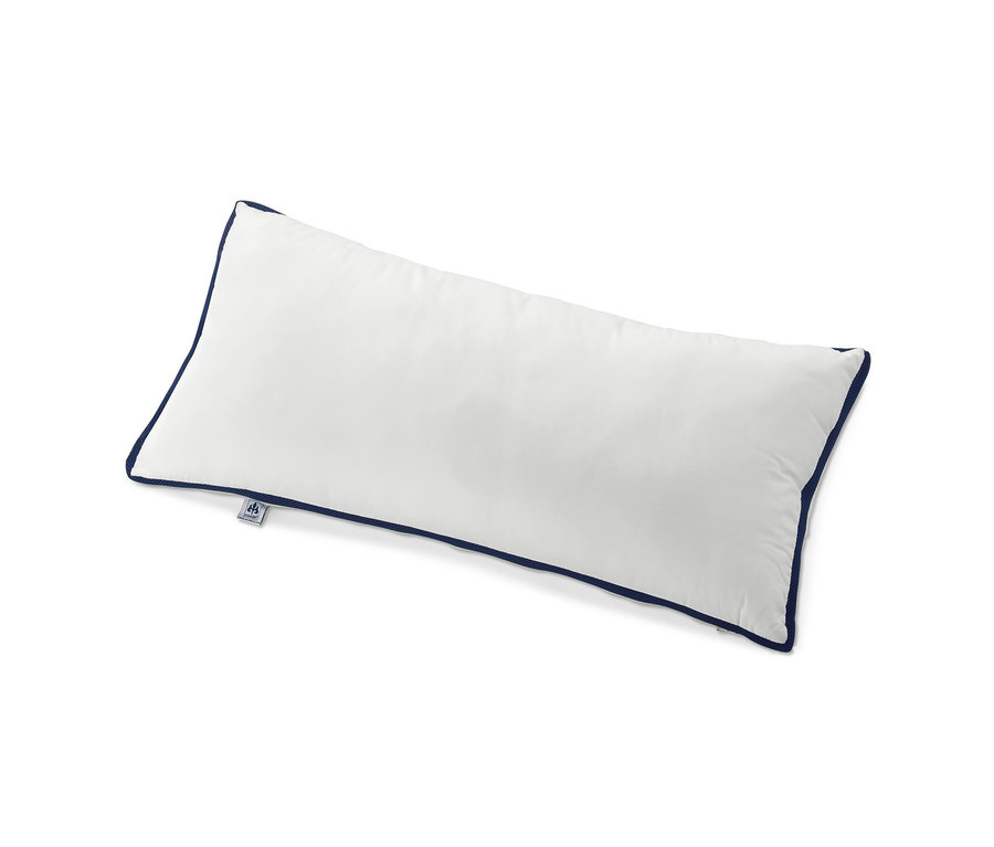 Vankúš s klimatizačným pásom irisette® cca 80 x 40 cm leží na bielom pozadí.