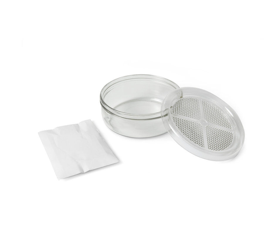 Súprava na pestovanie »Klíčky« s priehľadnou sklenenou nádobou, vekom a vrecúškom semien.