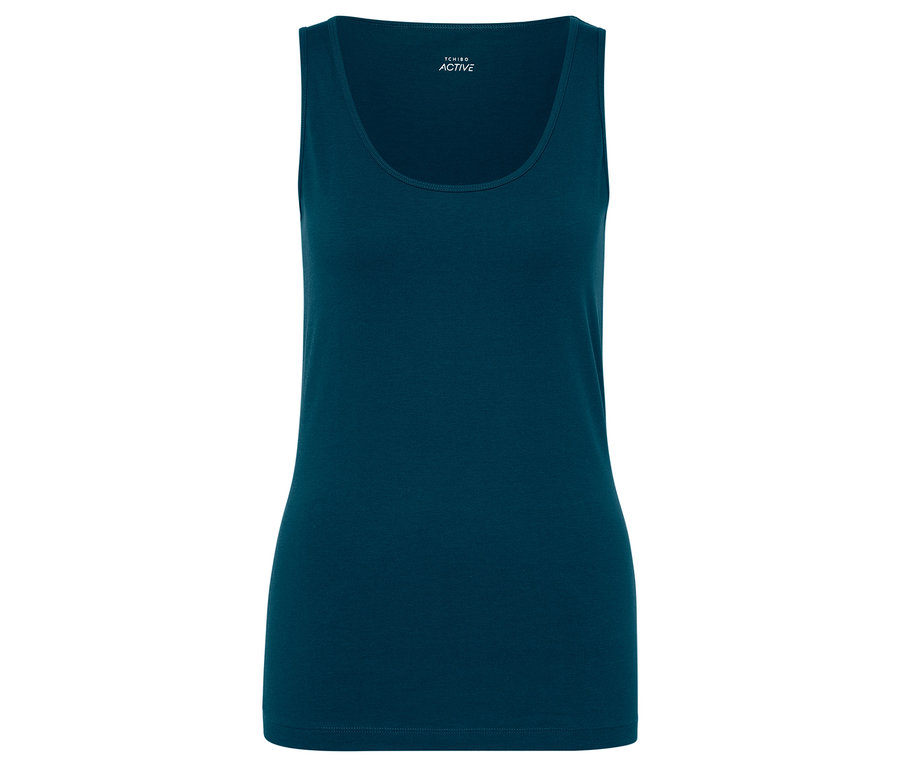 Tmavomodré tielko s logom Tchibo Active v pravom hornom rohu.