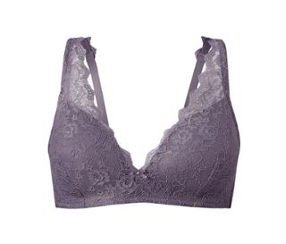 Fialová s čipkou vo fialovej farbe