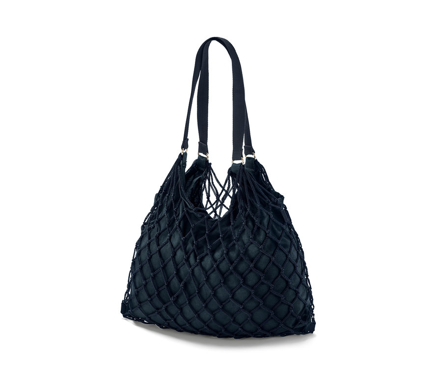 Tmavomodrá sieťová taška s čiernymi rúčkami.