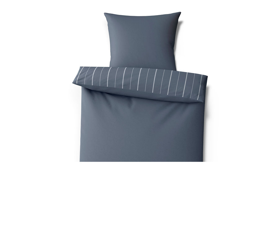 Modrá posteľná bielizeň zo zimného džerseja: jedna štandardná a jedna nadmerná veľkosť.