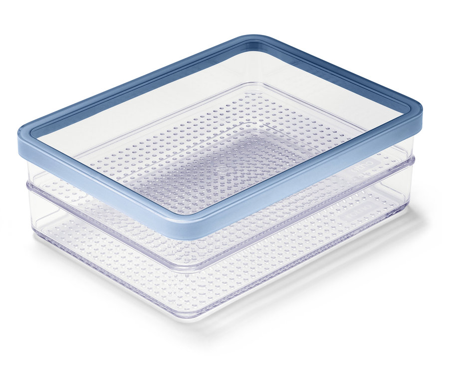 Priehľadná poschodová dóza na potraviny s vrchnákom.