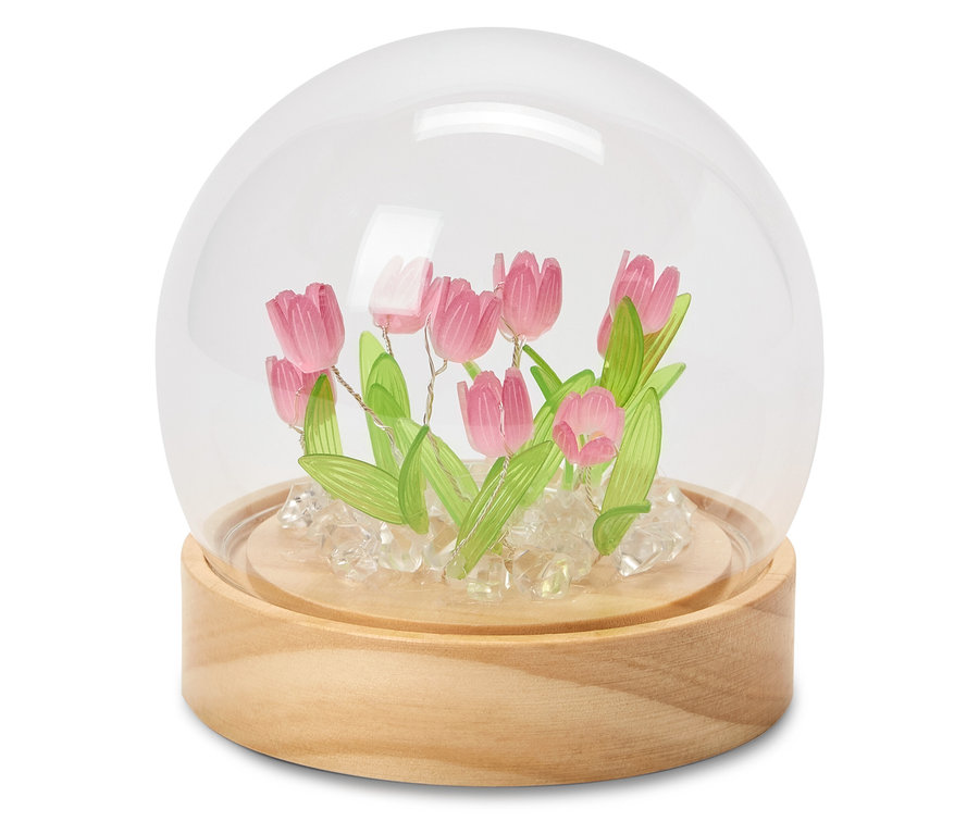 LED-DIY-Bastel-Set s ružovými tulipánmi pod skleneným kupolovým krytom.