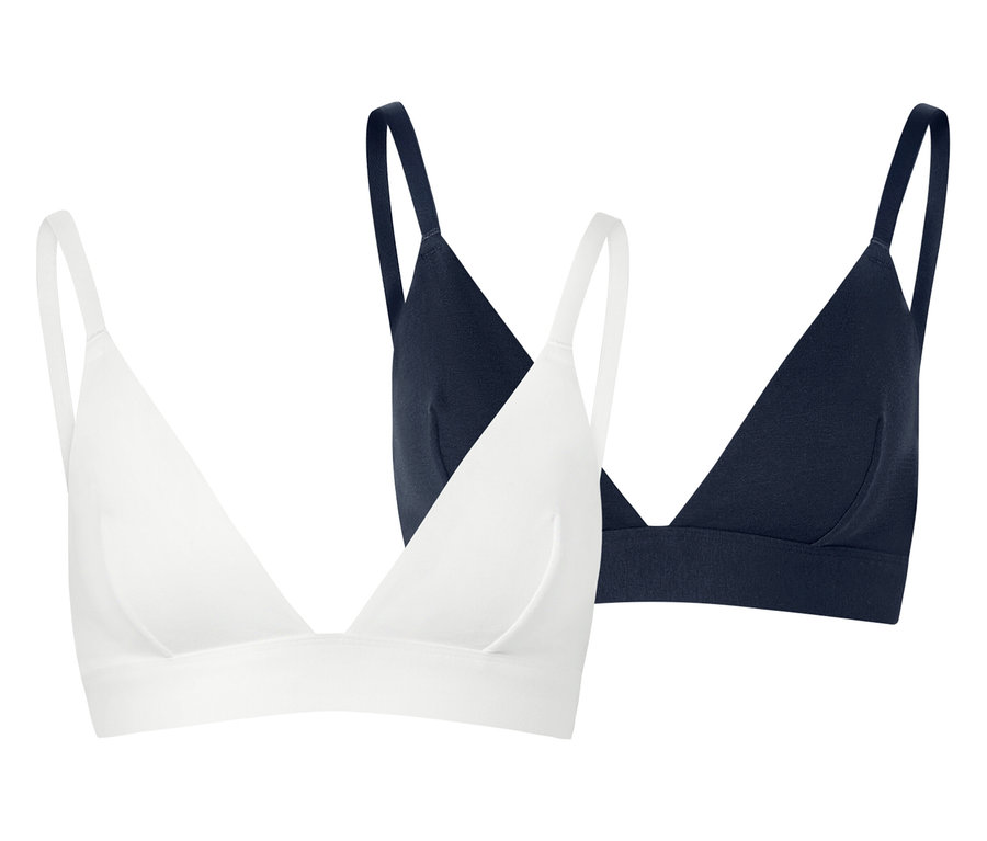 Dve trojuholníkové podprsenky, jedna biela a jedna námornícka modrá, na bielom pozadí.