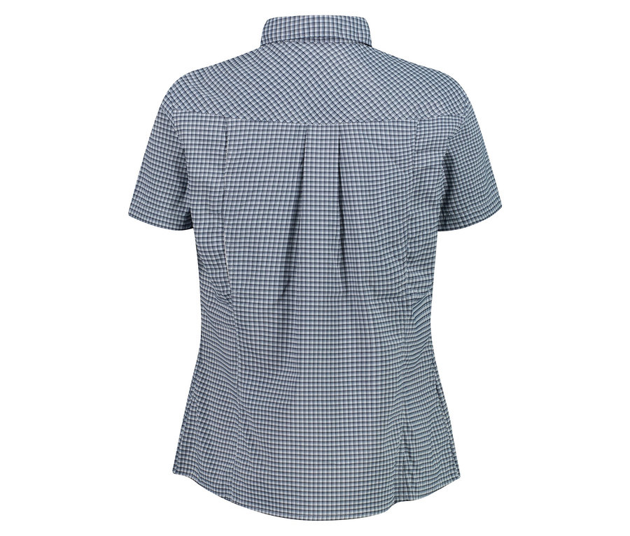Pohľad zozadu na károvanú, vypasovanú košeľu s krátkym rukávom.