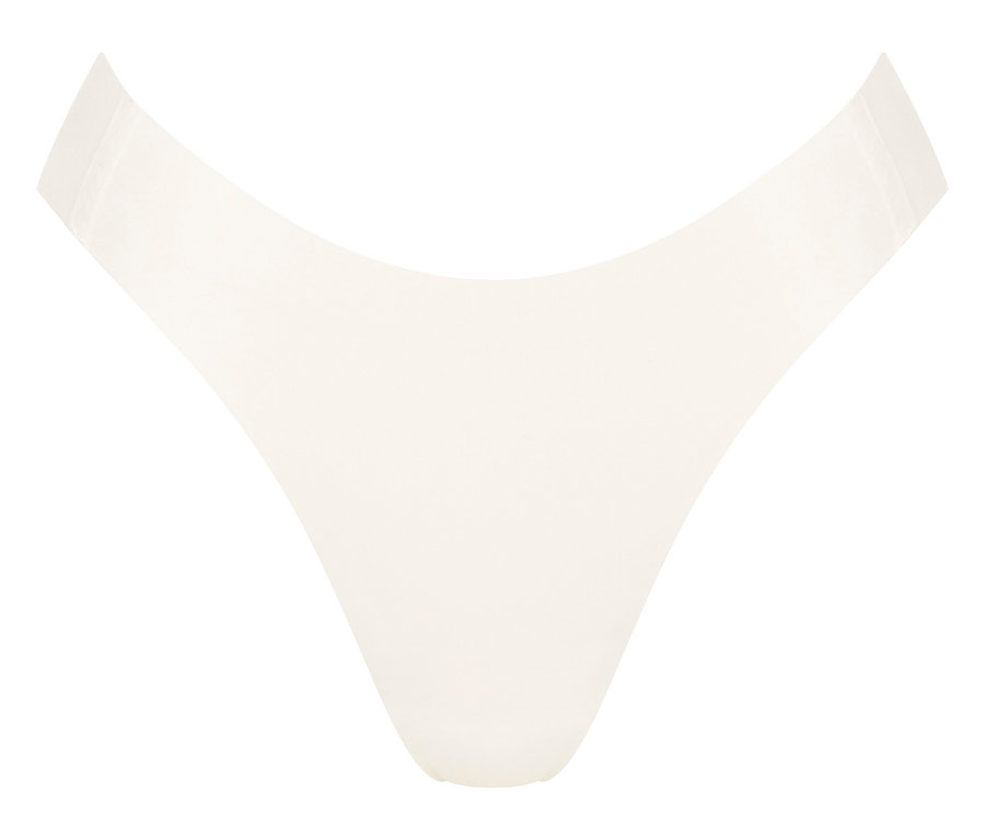 Detailný záber na nohavičky sloggi ZERO Feel 2.0 High leg v hodvábne bielej farbe.