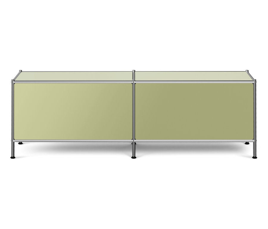 Dvojdielna skrinka s olivovozelenými panelmi a strieborným rámom.