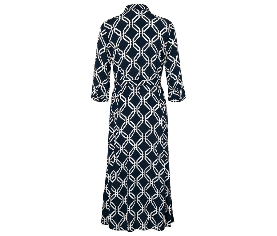 Modré maxi šaty s bielym geometrickým vzorom a trojštvrťovými rukávmi.