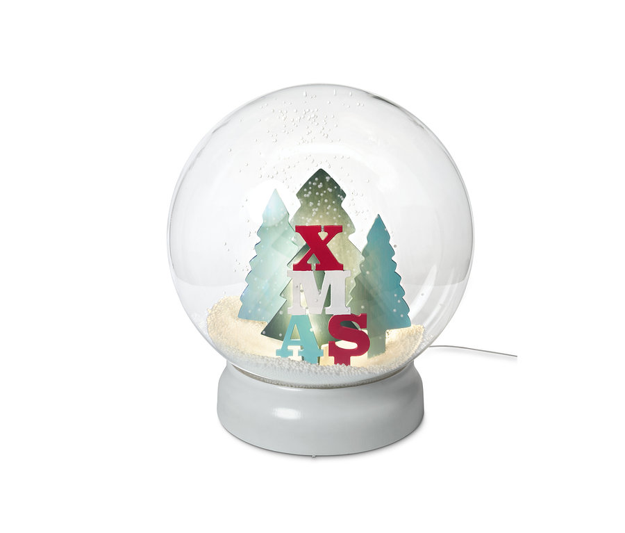 LED vonkajšia snehová guľa s nápisom XMAS a stromami vo vnútri.