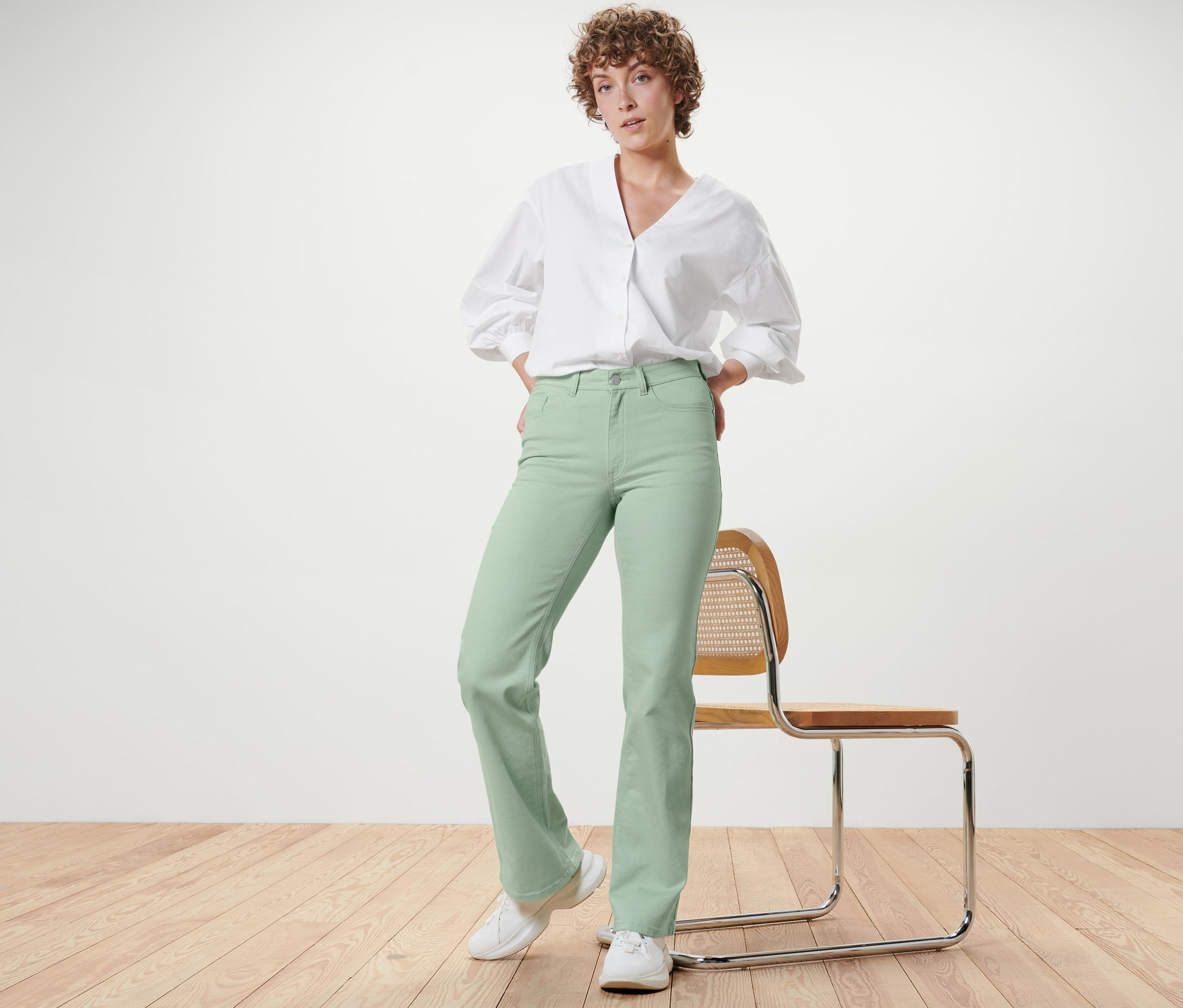 Tchibo - Bootcut džínsky – strih »Lou«, mätovozelené