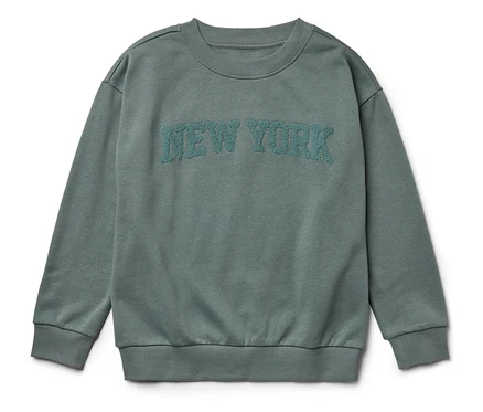 Zelená mikina s nápisom "NEW YORK".