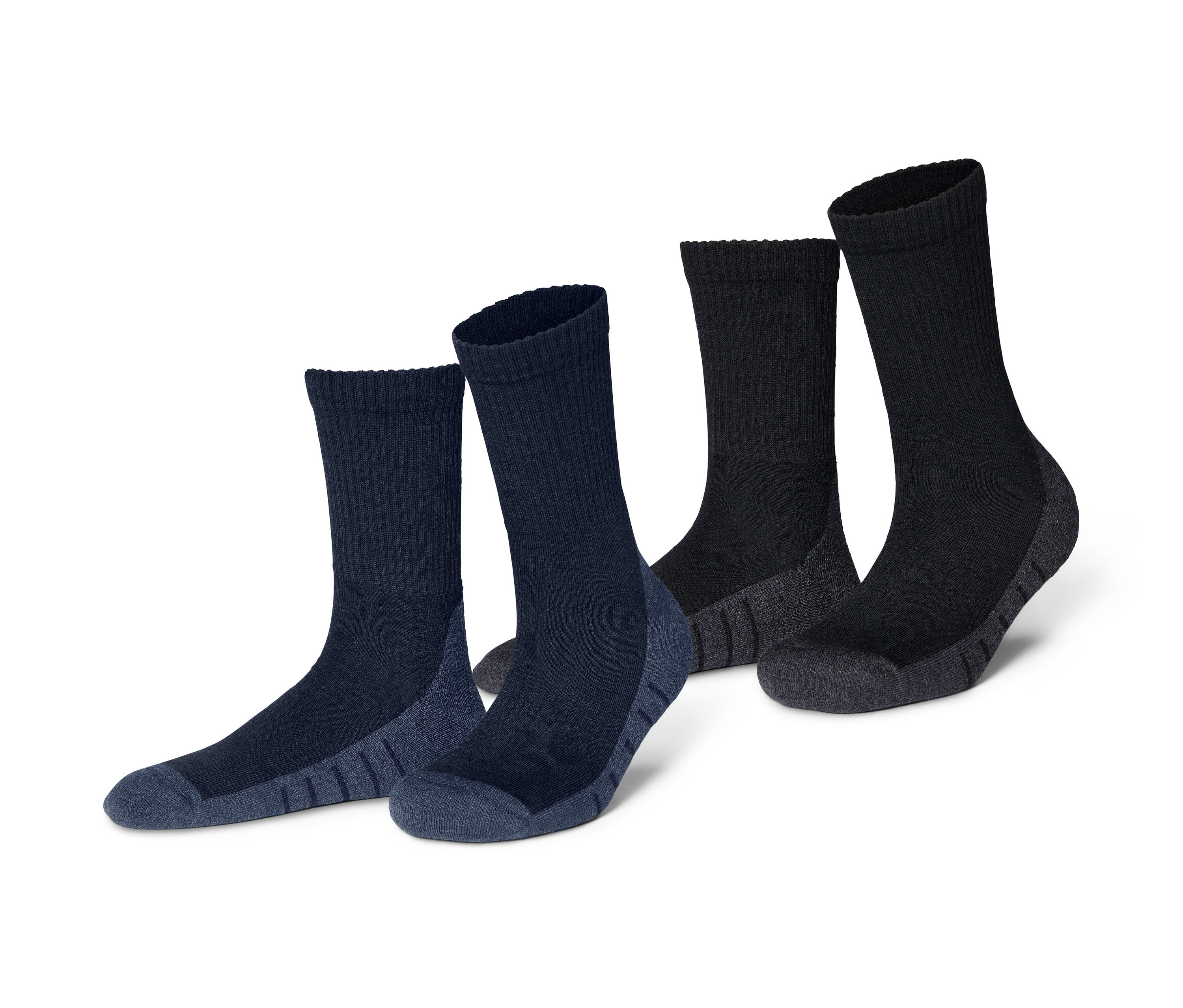 Dva páry outdoorových ponožiek.