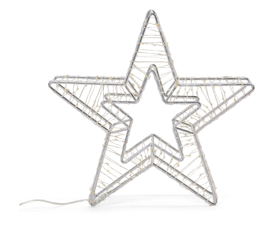 Strieborná drôtená hviezda s LED svetlami na bielom pozadí.