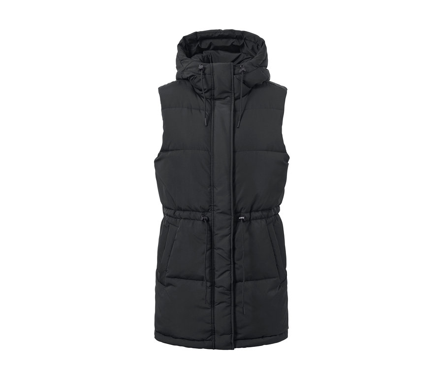 Prešívaná vesta s kapucňou.