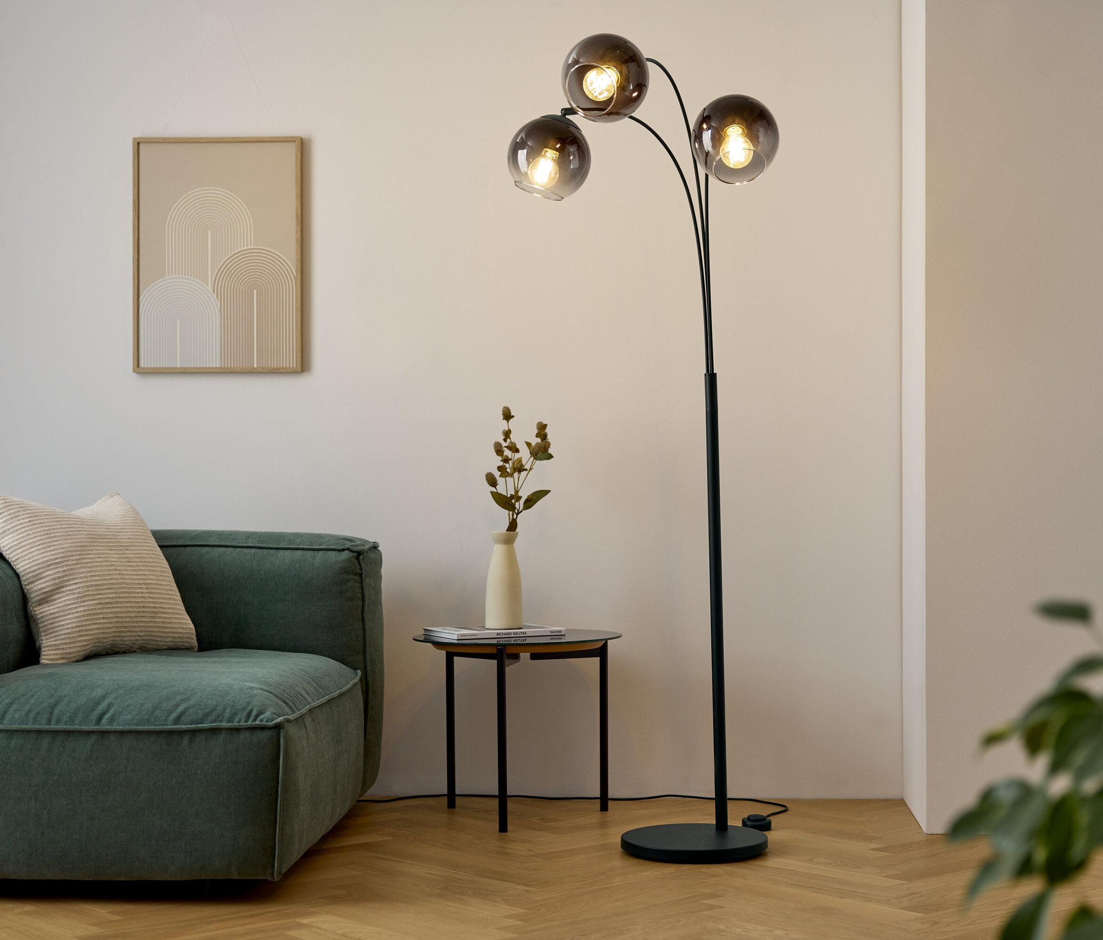 Tchibo - Oblúková lampa s tienidlami z dymového skla