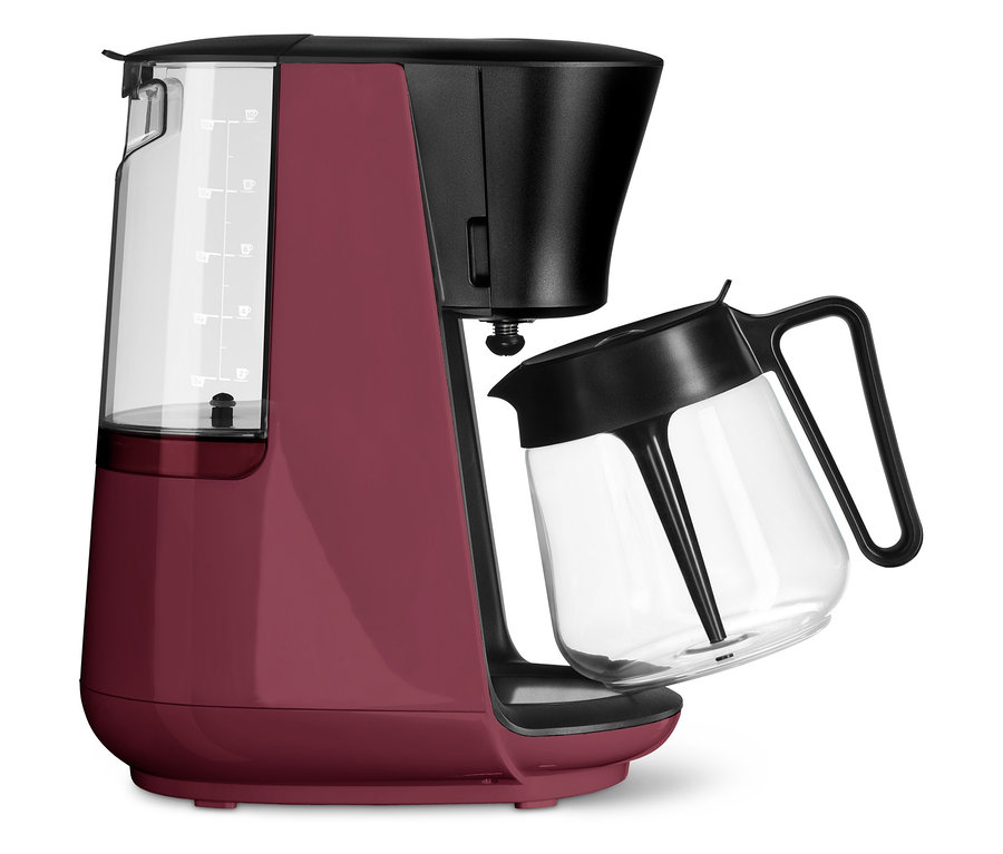 Malinový kávovar na prekvapkávanú kávu »Let's Brew« s priehľadnou nádobou na vodu a sklenenou kanvicou.