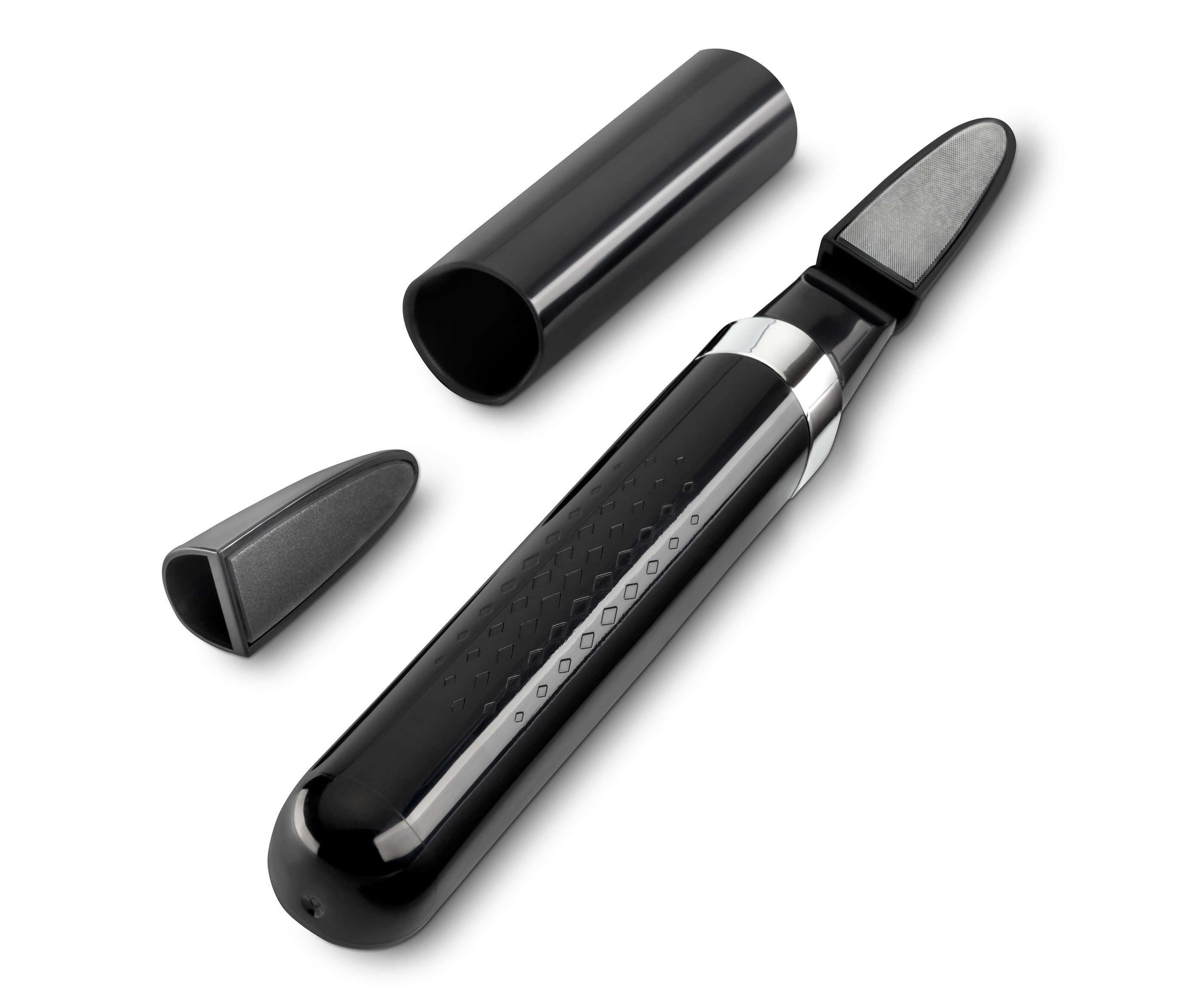 Čierny elektrický sklenený pilník na nechty s dvoma nástavcami a krytom.