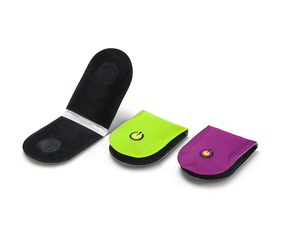Magnetické LED svetlá, 3 ks, na bielom pozadí.
