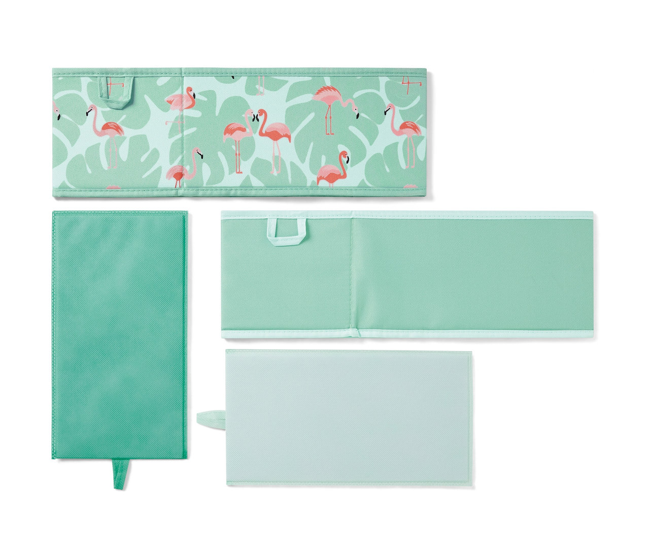 Dva rozložené organizéry do zásuviek s rôznymi vzormi.